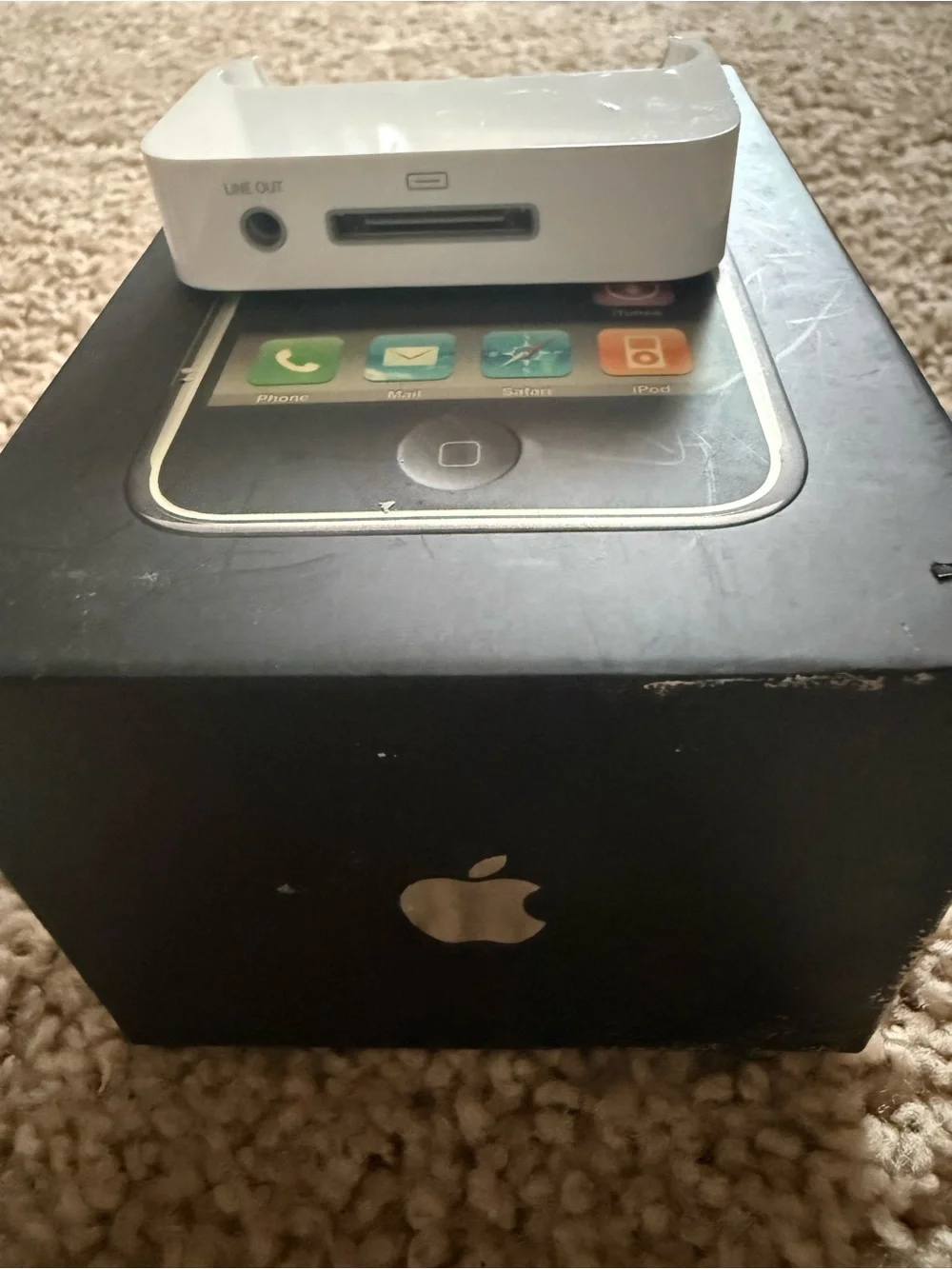 Apple White 30‑Pin Dock Adapter for Charging & Docking